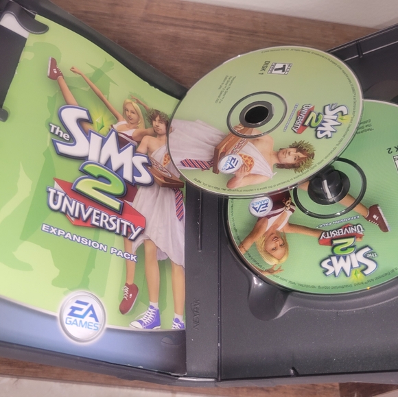 Sims 3 PC Bundle (university, deluxe and open for business) - Picture 6 of 6